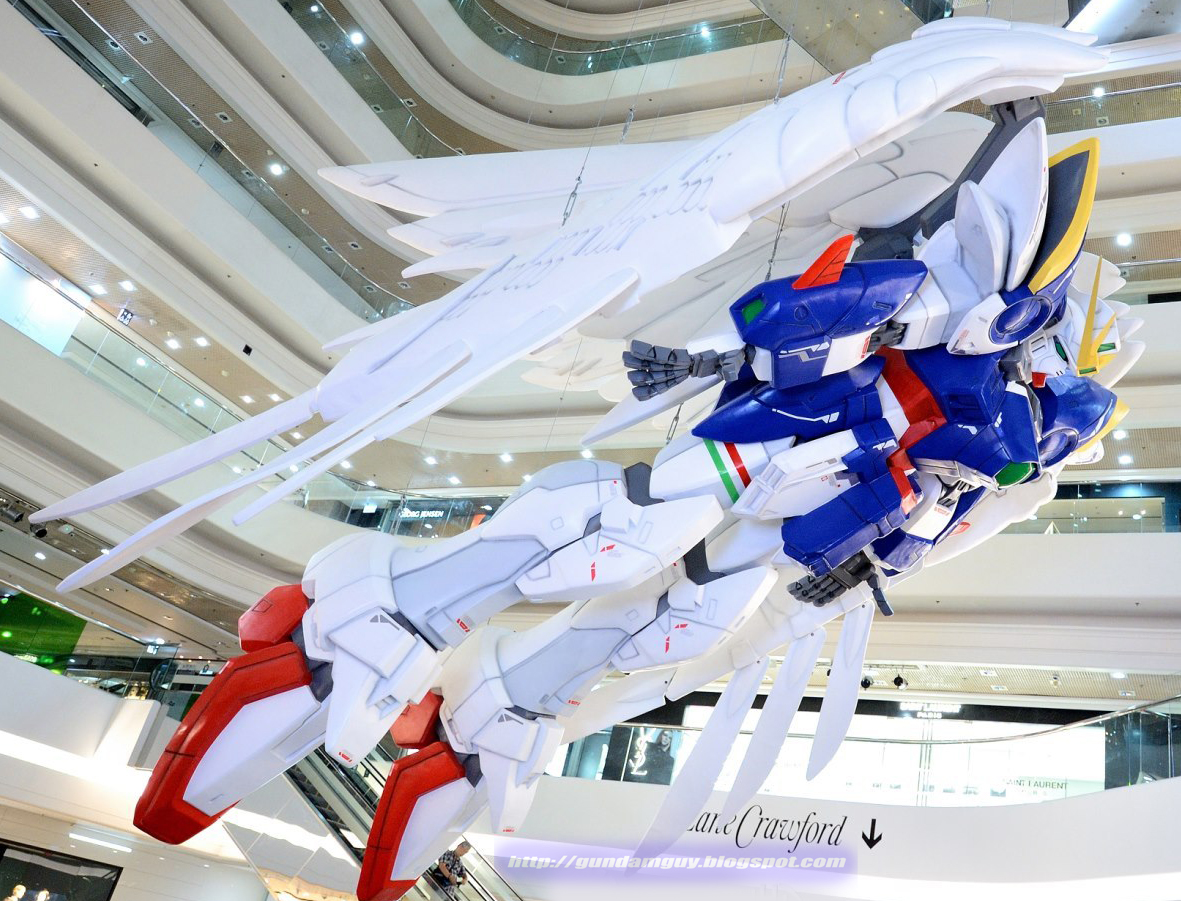 GUNDAM GUY Gundam Docks at Hong Kong II (Time Square, Hong Kong) 1/3