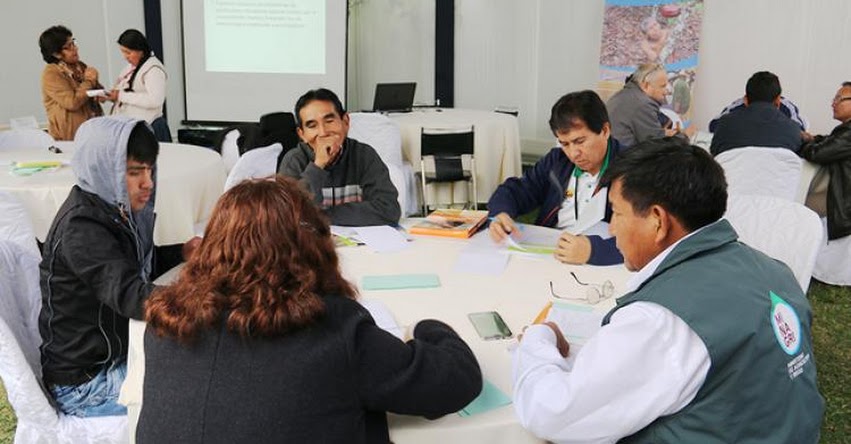 SINEACE aprueba documento técnico que establece criterios para elaborar Normas de Competencia - www.sineace.gob.pe SINEACE aprueba documento técnico que establece criterios para elaborar Normas de Competencia - www.sineace.gob.pe
