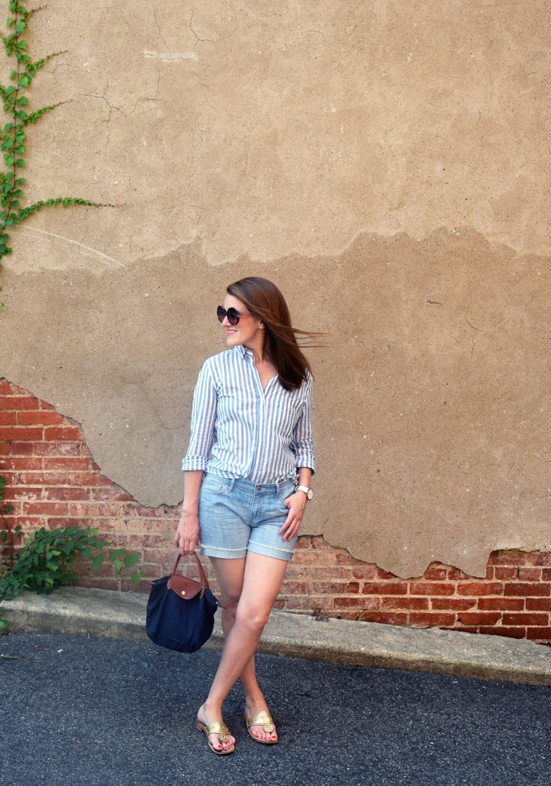 When Life Gets Busy, Sometimes You Have to Do an Outfit Shoot En Route to Breakfast