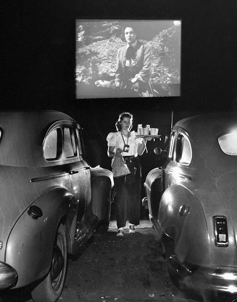 The days of the drive-in movie theaters through rare photographs, 1930-1950  - Rare Historical Photos