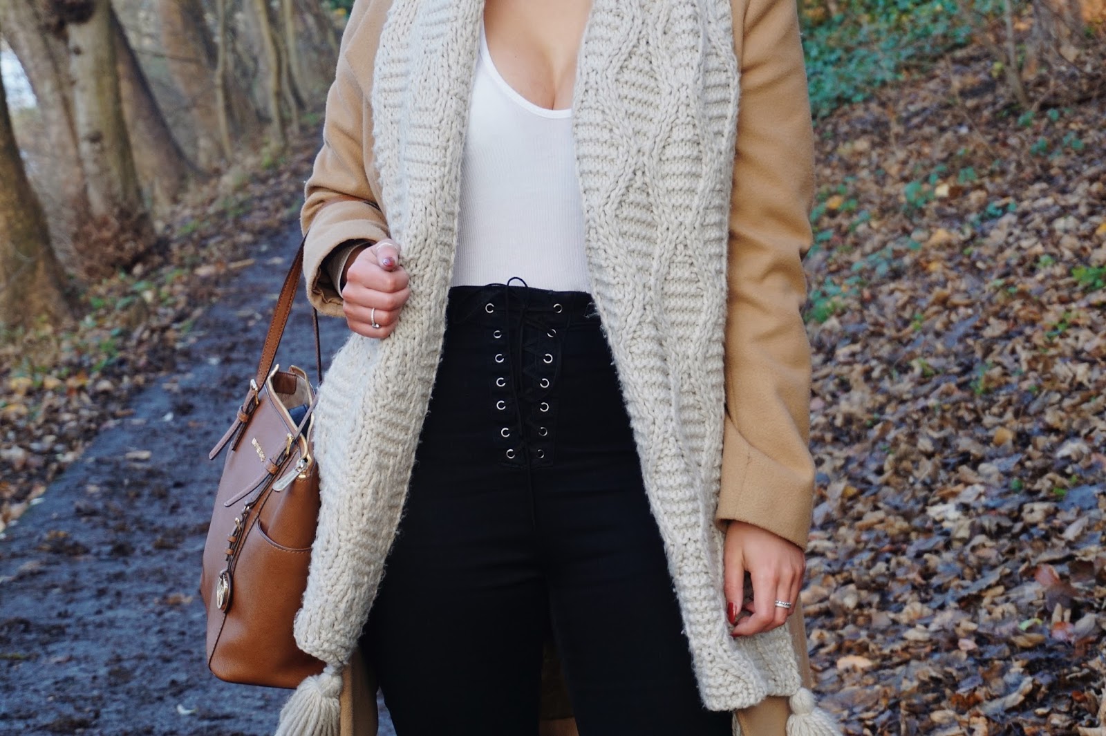 Missguided lace jeans Winter outfit, lace jeans