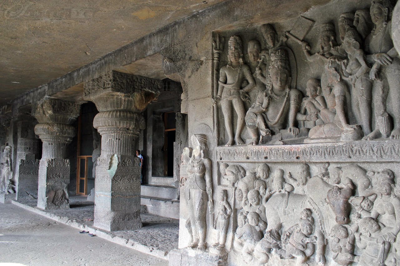 Panels on the right side of sanctum Panels on the right side of sanctum