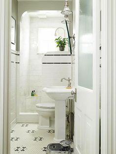 Tips Mudah Mendesain Kamar Mandi Kecil Tips Mudah Mendesain Kamar Mandi Kecil