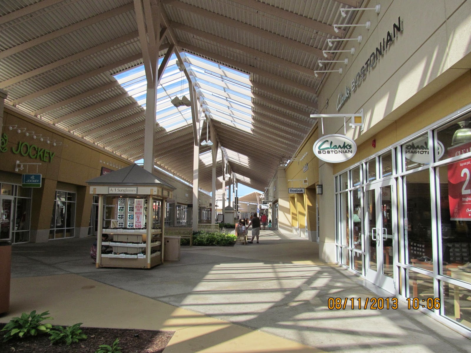 Trip to the Mall: Chicago Premium Outlets- (Aurora, IL)
