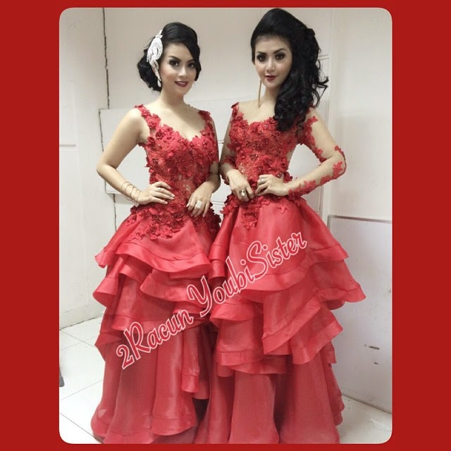 GITA DAN GINA YOUBI 2 RACUN FOTO CANTIK - ZONA ARTIS LAGI