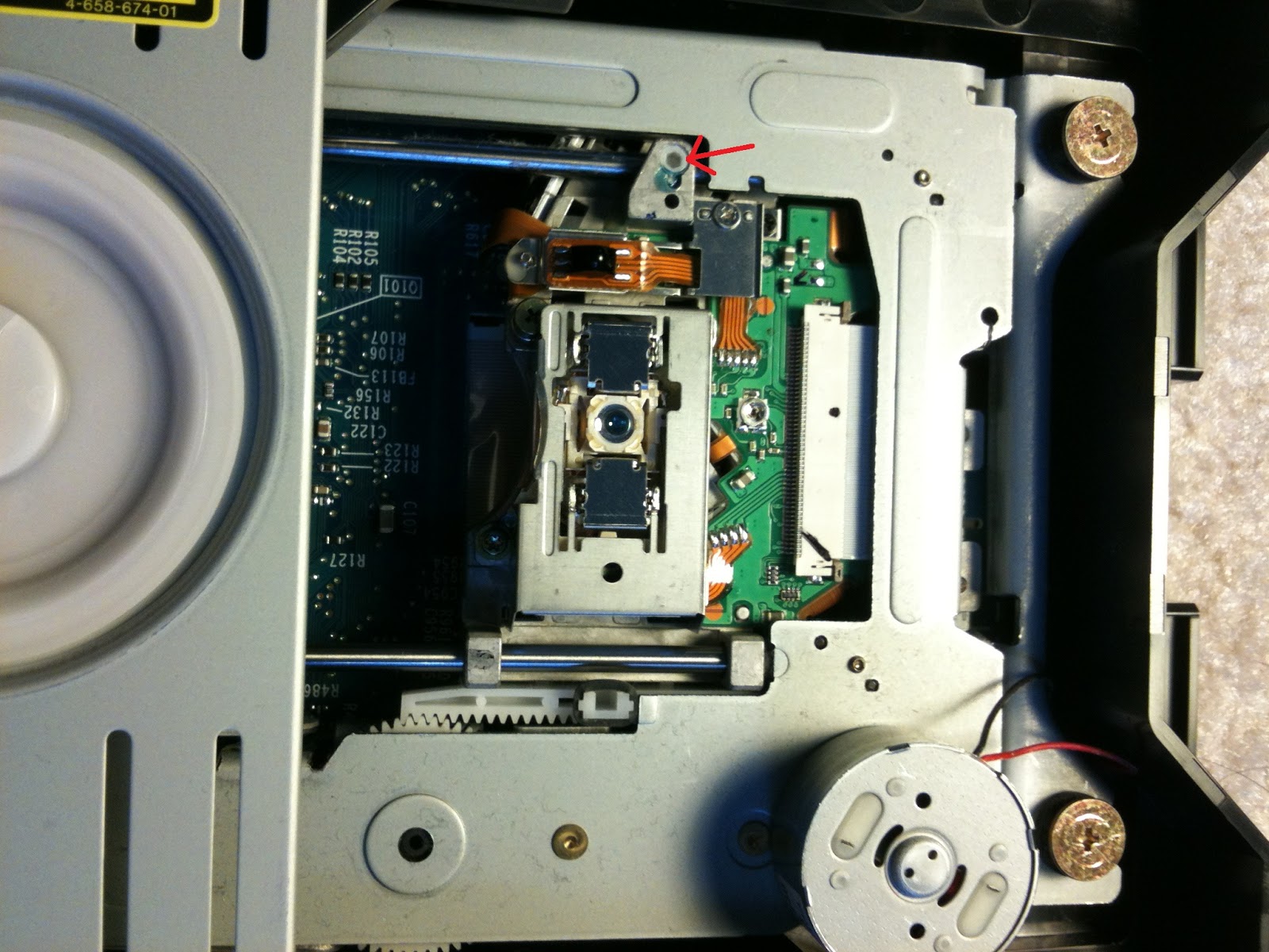 Sony DW-U15A Drive with grub screw adjusting location
