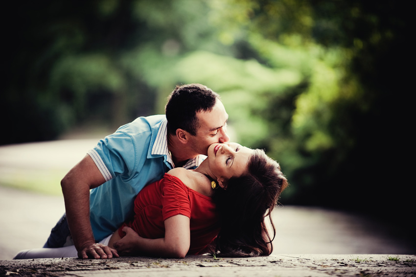 romantic pictures of lovers hugging hd mount mercy university