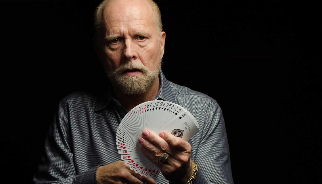 Magic: Meet the Greatest Playing Card Mechanic in DEALT | Kardify - Blind Card Mechanic Penn And Teller