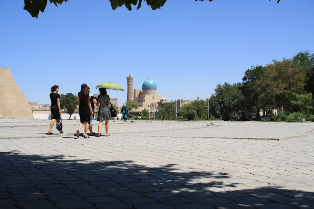 Ouzbékistan, Boukhara, Kaylan, mosquée, minaret, © L. Gigout, 2010