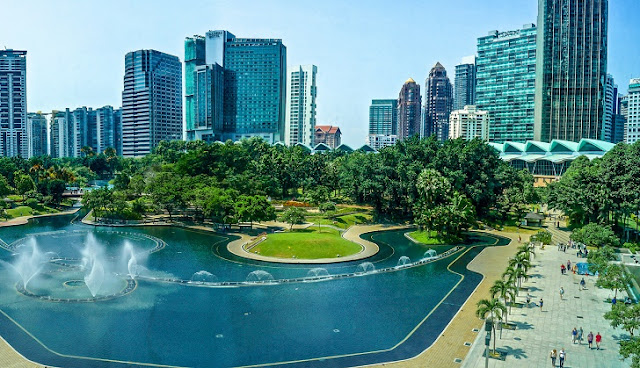 1. Kuala Lumpur City Center (KLCC) 1. Kuala Lumpur City Center (KLCC)