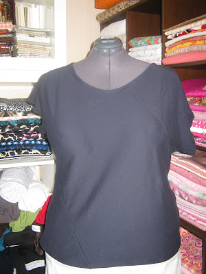 Butterick 5753 B5753 Top www.sewplus.blogspot.com