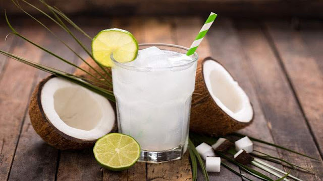 Air kelapa muda Meningkatkan metabolisme tubuh dengan air kelapa muda