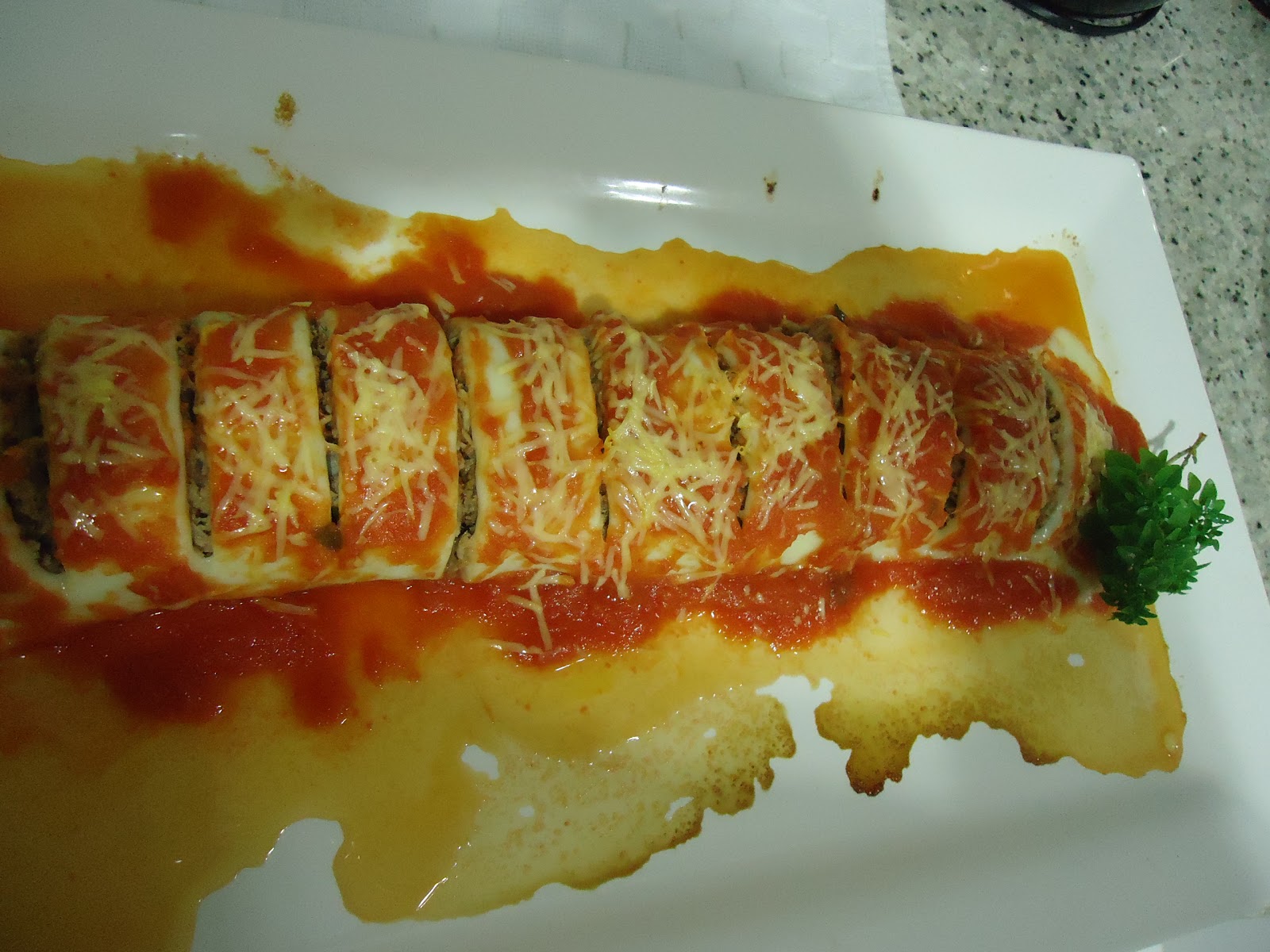 LIVRO DE RECEITAS ROCAMBOLE MANTA DE MUSSARELA DE BÚFALA