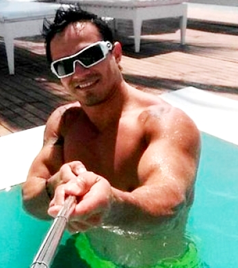 André Castañeda Foto de André Castañeda bajo el sol