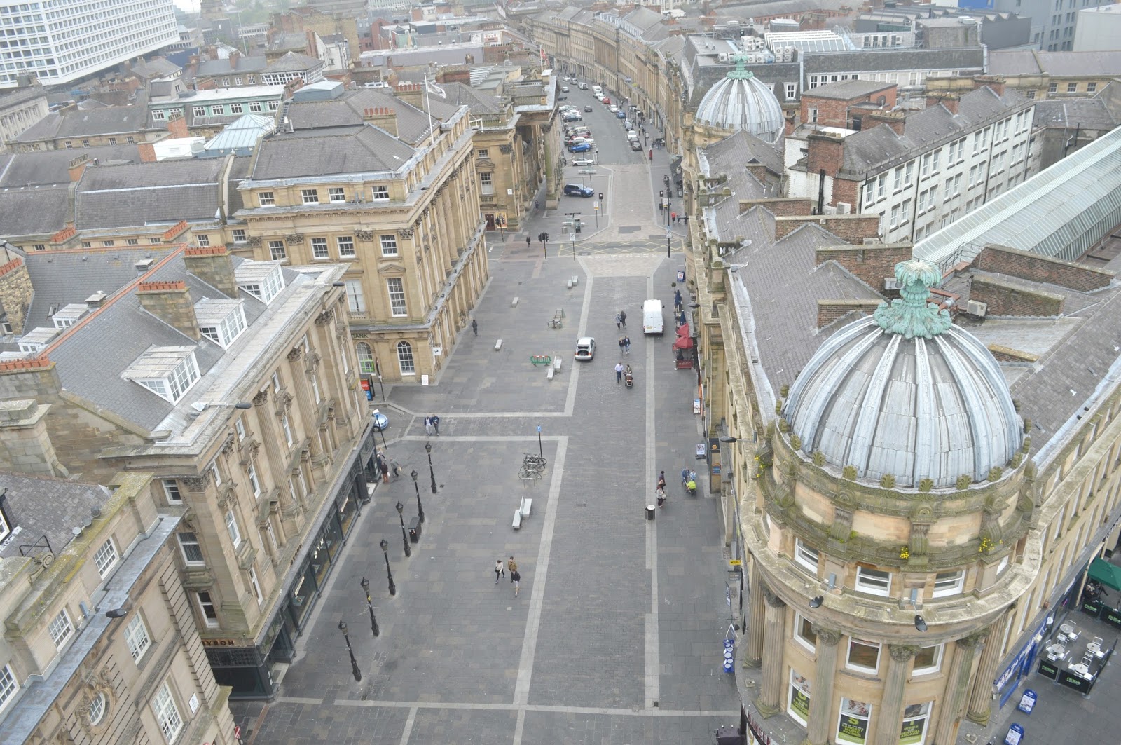 Dinner with the Earl - Climb Grey's Monument, Newcastle with The Botanist