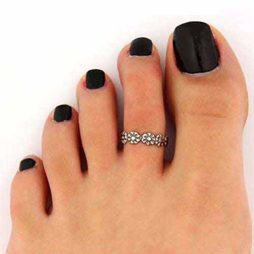 Toe Rings in Hindu Religion Why Hindu Women Wear Toe Ring? Hindu Blog