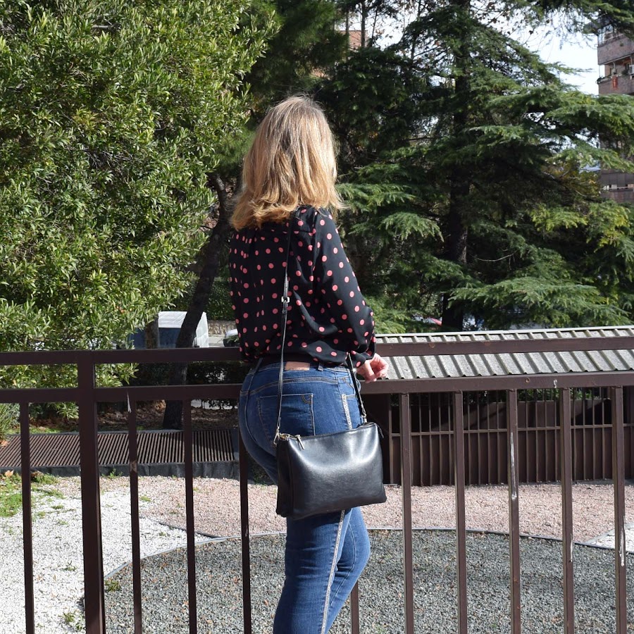 De_lunares_y_vaqueros