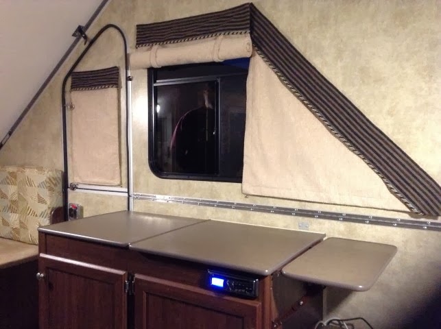 4 Foot Led Lights >> 2012 Aliner Titanium Expedition 4 Foot Led Lights >> 2012 Aliner Titanium Expedition