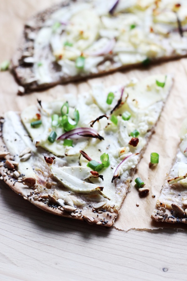 Tati Cupcake: Vollkorn-Flammkuchen mit Apfel, Fenchel &amp; knusprigem ...