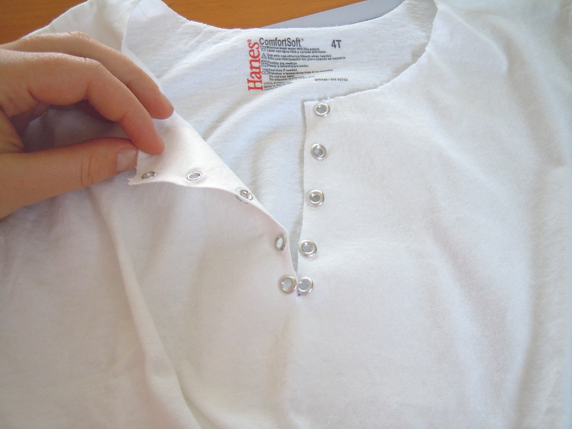 Tutorial Installing Eyelets on Fabric Naturally Creative Mama