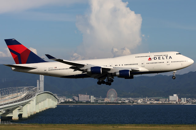 Delta Airlines Boeing 747-400
