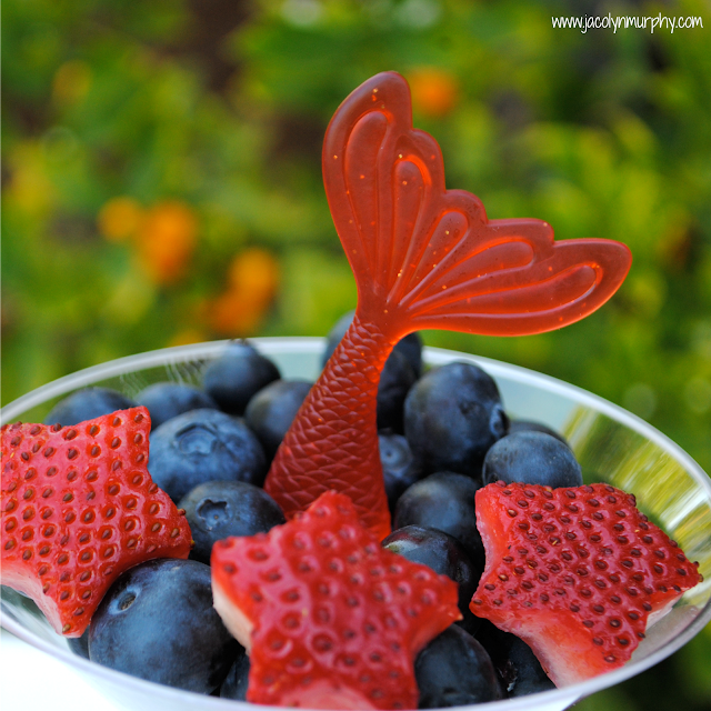 Jac o' lyn Murphy Mermaid Party...what a fun TAIL!