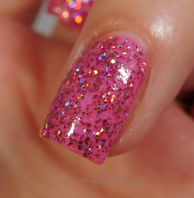 Spellbound Nails Hem, Hem
