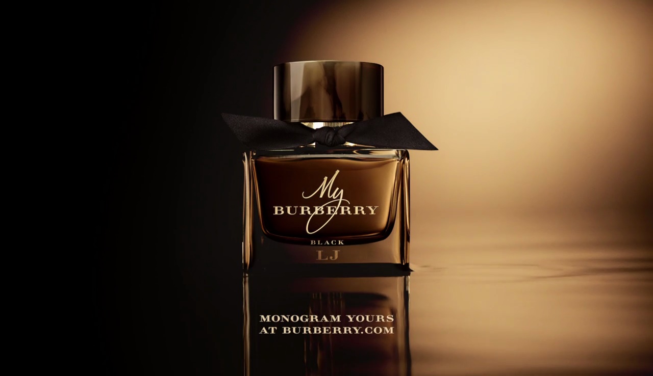 pubblicità profumo burberry 2017 pubblicità profumo burberry 2017