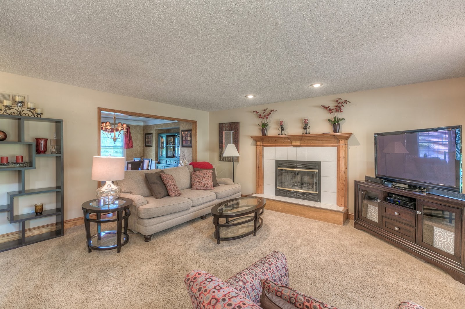 New Today! Blue Valley 4 bed, 2.5 bath, Finished Basement 250k!