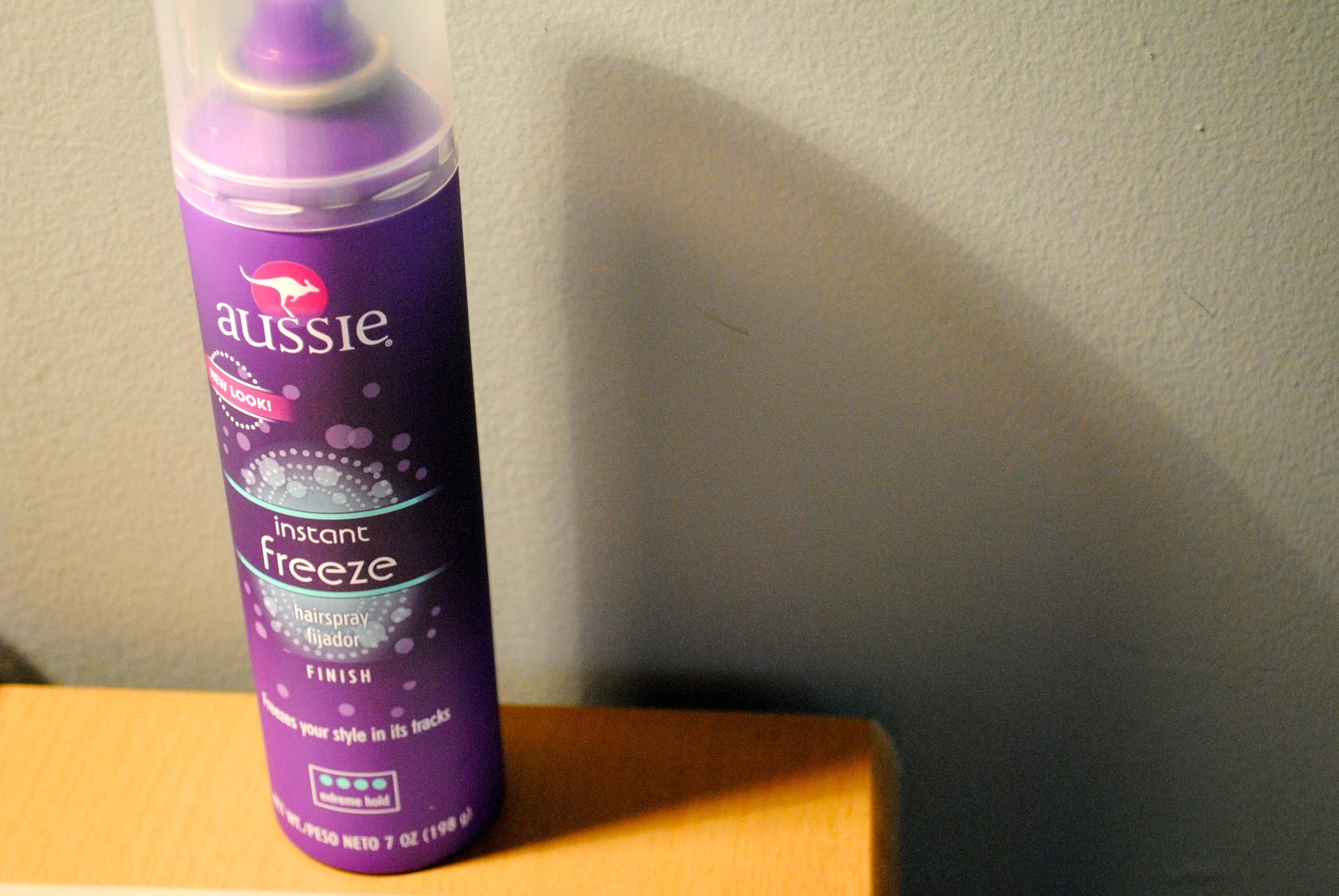 Girly Fab! Aussie Instant Freeze Hairspray Review!