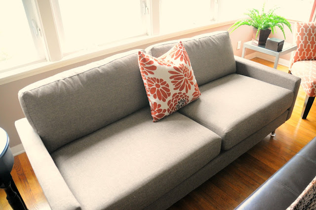 Contemporary couch from CB2 :: OrganizingMadeFun.com Contemporary couch from CB2 :: OrganizingMadeFun.com