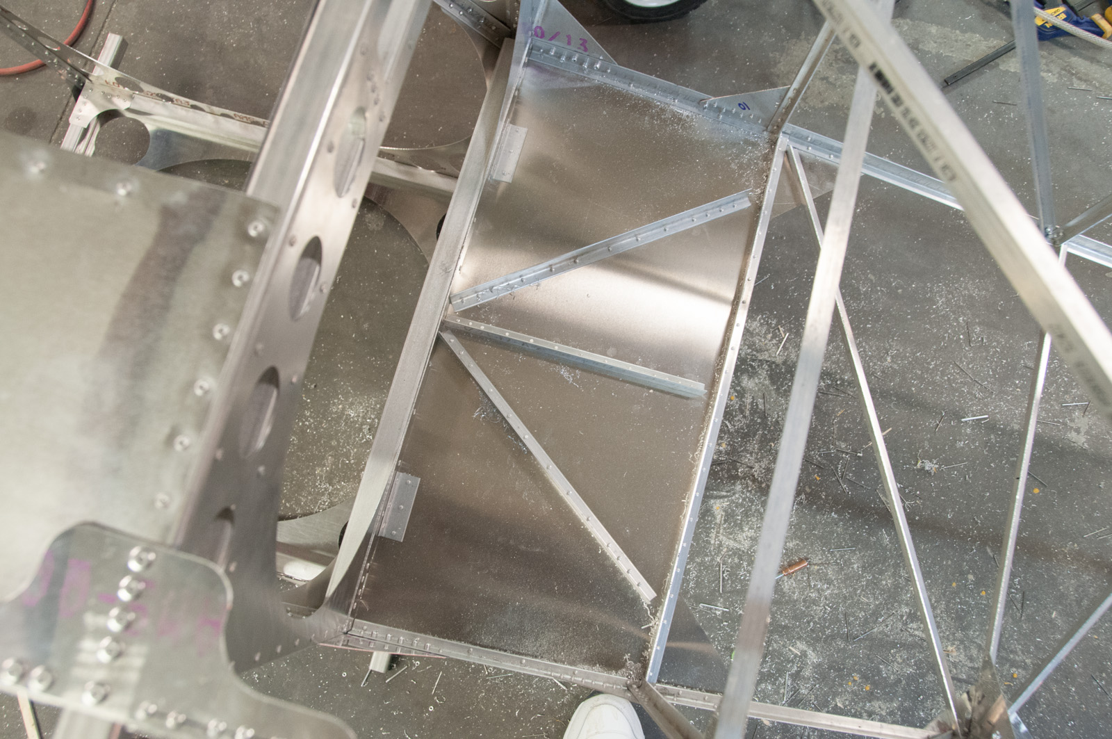 Standard Pilot Blog Floats, Tricycle Gear, Turtledeck, Builder tips