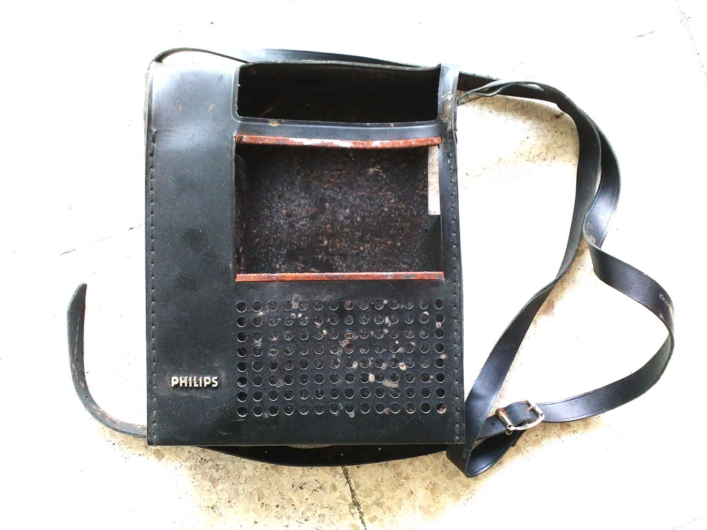 Djejak Masa Tas Philips untuk tape recorder jaman dulu..