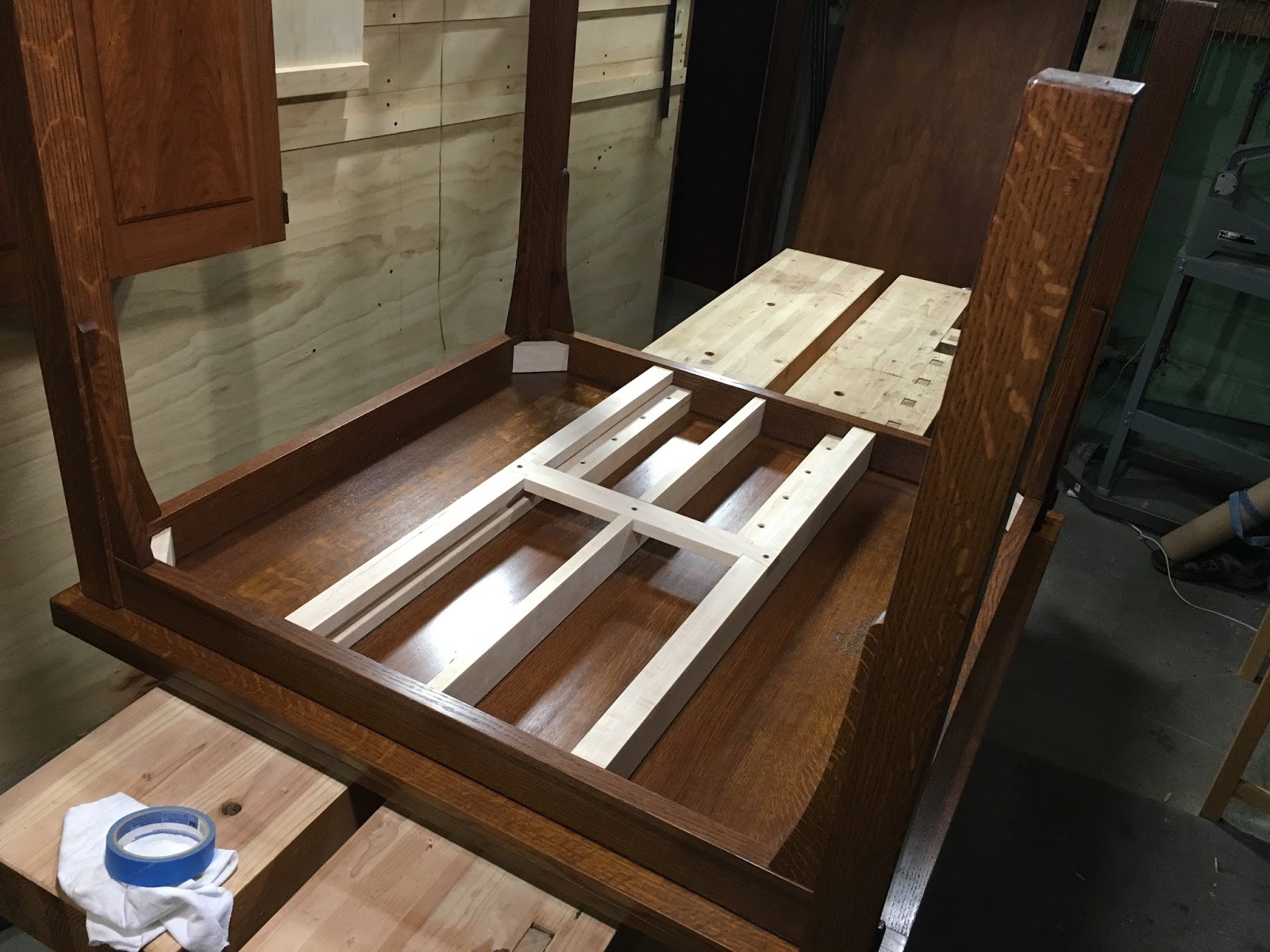 Honey Do Woodworking Flip Top Table is Complete!