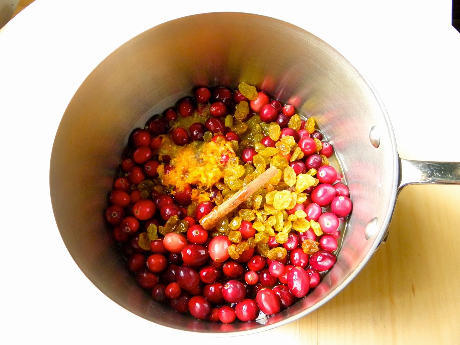 Cranberry Raisin Relish