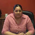 Isabel Rentería entrega sillas de ruedas en La Cruz