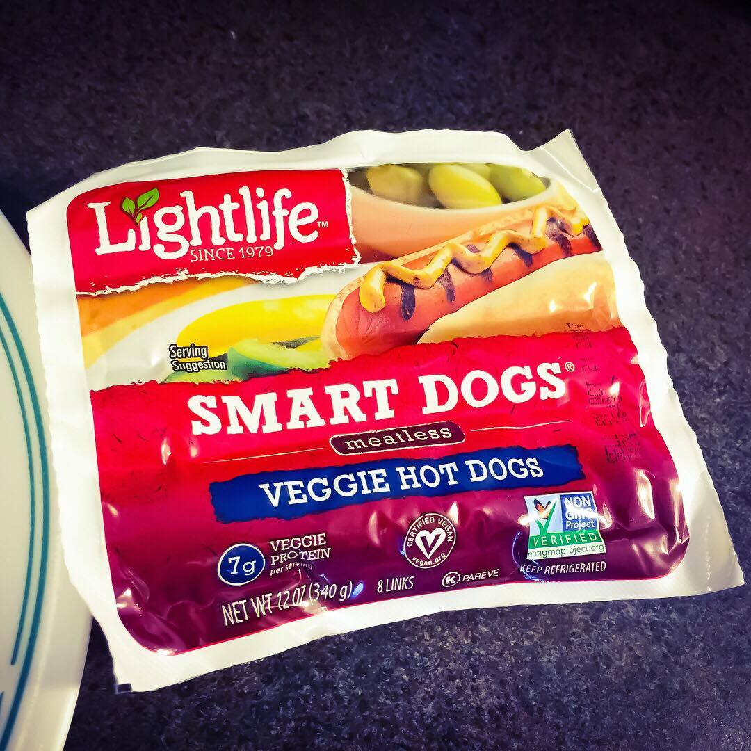 Cuppy Cakes Lightlife Smart Dogs (Meatless Veggie Hot Dogs)