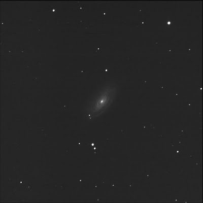 galaxy Messier 88 in luminance
