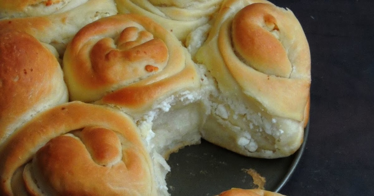 Priya's Versatile Recipes Tutmanik/Mesenitza/Bulgarian Cheese Bread