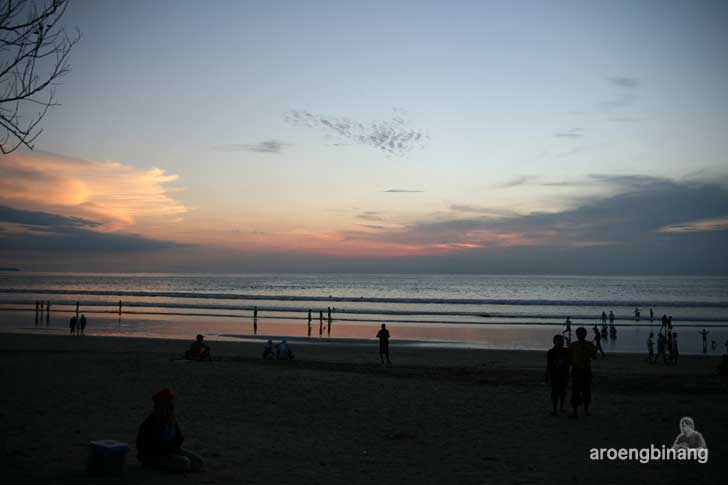pantai kuta bali