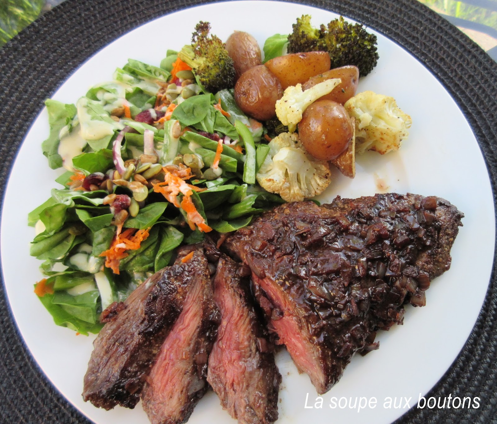 La soupe aux boutons Bavette de boeuf à l'échalote