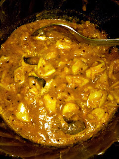 Green Grapes Gojju,tangy gravy