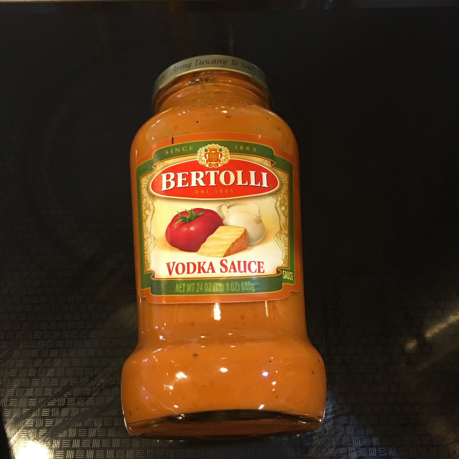 GREAT EATS HAWAII PENNE WITH VODKA SAUCE AND SHRIMP