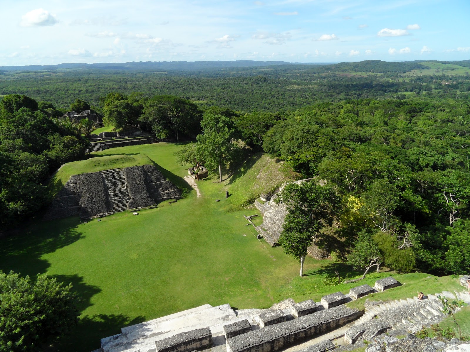 Visitar as ruínas de XUNANTUNICH - Uma inesperada e bela surpresa | Belize