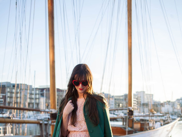 Outfit: heart shaped glasses and pom pom shoes
