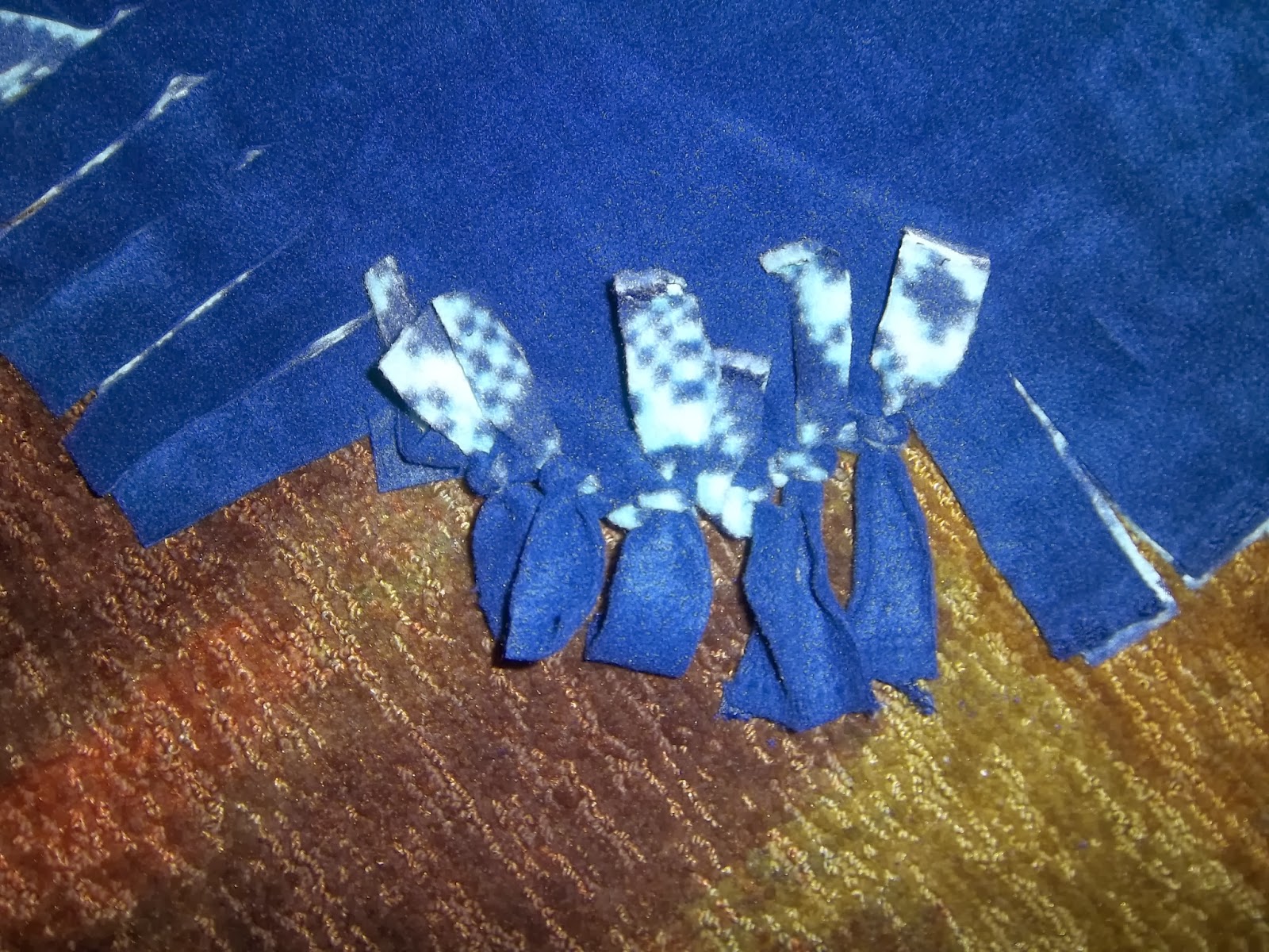 A Little Peace of Home How to Make a Tie Blanket