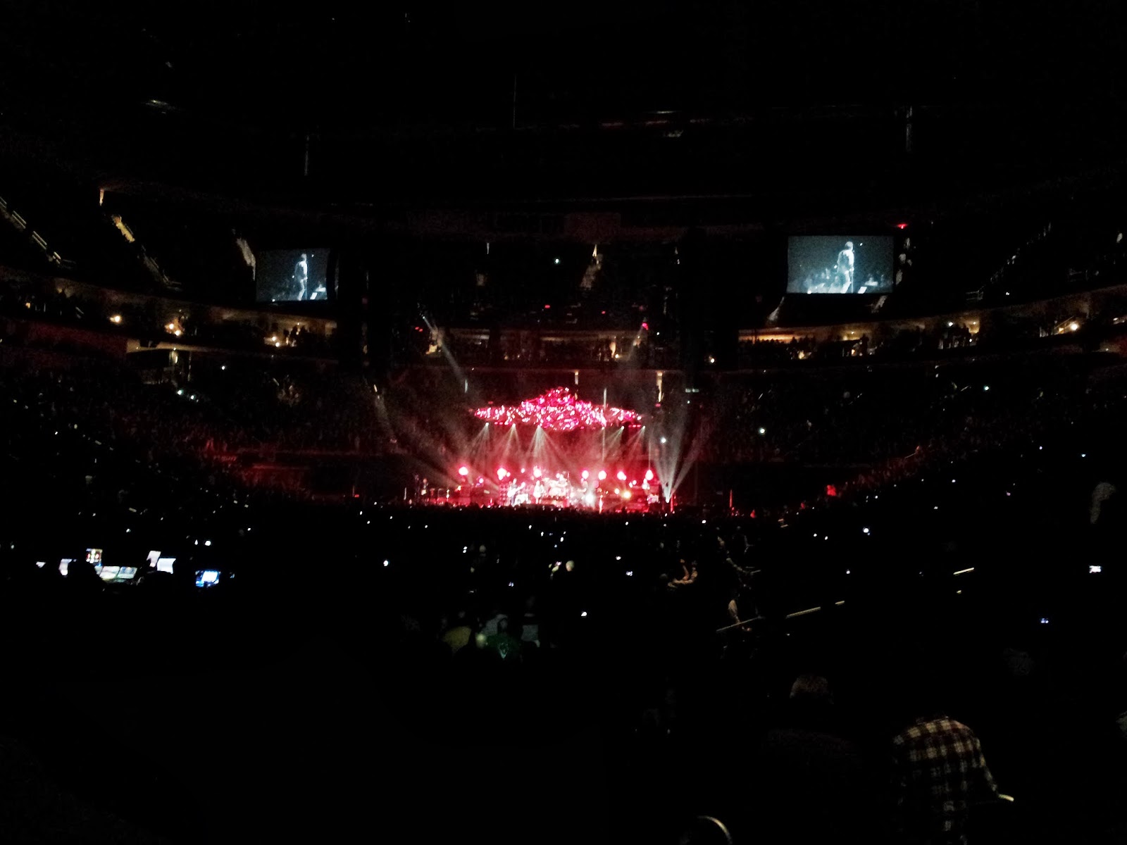 In Blue Ink: Pearl Jam in Pittsburgh