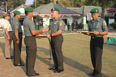 DANDIM SRAGEN LEPAS 4 ANGGOTA KODIM YANG MPP