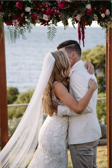 portsea hotel wedding melbourne jessica prince photography florals bridal gown australian designer