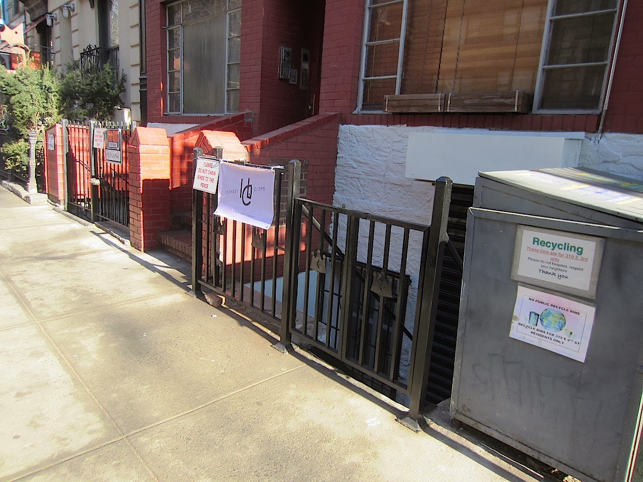 EV Grieve Honest Chops opening on East 9th St., 'first allnatural halal meat store in Manhattan'